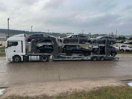 Ieškomas autovežio vairuotojas CE kat. ratais
