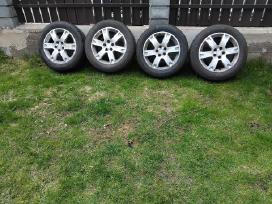 Originalūs Toyota ratlankiai su padangomis