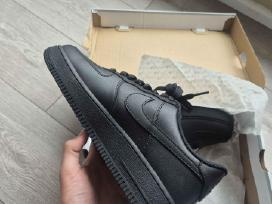 Nike Air Force 1 juodi, 42 dydis