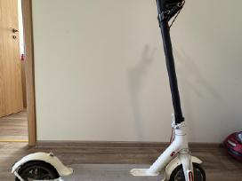 Elektrinis paspirtukas Xiaomi Mijia M365