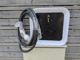 Elektrinių automobilių įkrovimo stotelė nauja