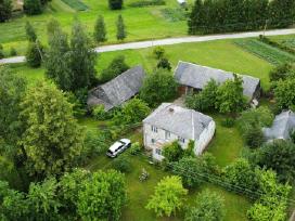Namas Telšių rajone (Viešvėnuose), 59 arų sklypas