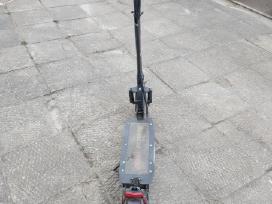 Beaster Scooter Bs40