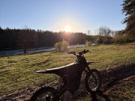 Dirt Bike M5 72v 6000w