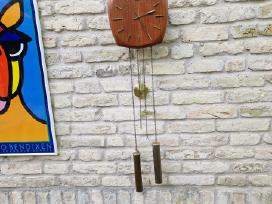 Vintažinis mid century sieninis laikrodis
