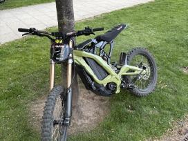 Surron light bee 2025