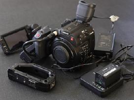 Parduodu video kamerą Canon C200 ir video galvą