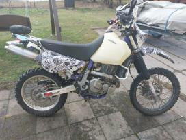 Suzuki Dr650se dalys (siunčiu)