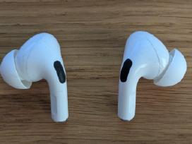 Parduodu Apple Airpods Pro 1 su defektu