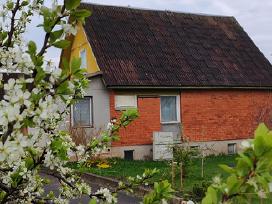 Namas Raudondvario gyvenvietėje