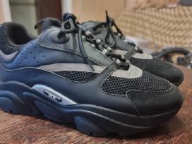 Dior B22