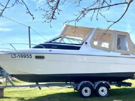 Kateris Jeanneau leader 655 performance. Dyzelis.