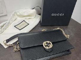 Gucci Gg wallet on Chain