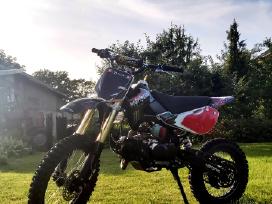 150cc krosinis motociklas