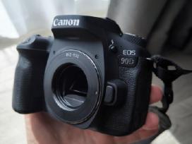 Canon 90d