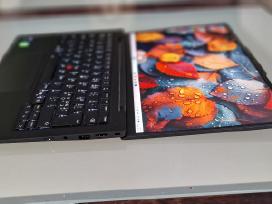Lenovo X1 Carbon Gen 13 Aura Edition, Ultra