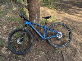 Trek X-caliber 8 cross-country (XC) tipo kalnų dvi
