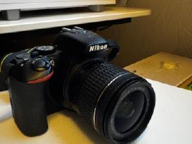 Nikon D5600