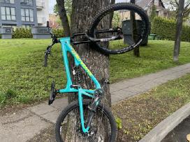 Santa cruz nomad