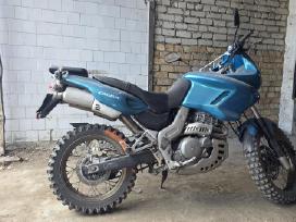 Motociklas dalimis Canyon 600