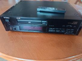 Parduodamas Sony Cdp-x559es