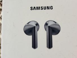 Galaxy buds 3