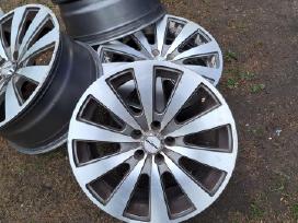 Parduodu r16 , 598 ratlankius