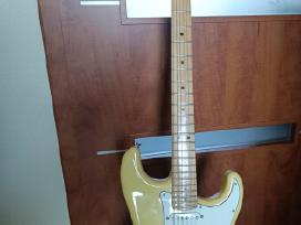 Parduodu elektrinę gitarą Fender stratocaster Mexi