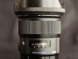 Parduodu Sigma objektyvą Canon ef mount