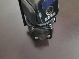 4G lauko kamera su saules panele.