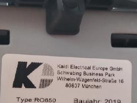 Biuro stalo metalines reguliuojamo aukščio kojos