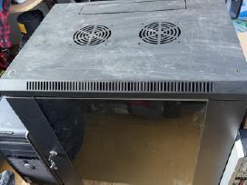 60x45x64 serverinė spinta su stiklu