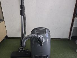 Dulkių siurblys Miele Complete C3