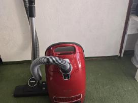 Dulkių siurblys Miele Complete C3