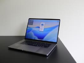 MacBook Pro 16" i9 32gb RAM 1tb 8gb Radeon