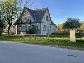 Namas Dauguose, domintų keitimas į butą Alytuje