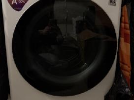 Parduodama 9kg. talpos LG Skalbimo mašina.