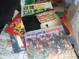 Vintazines vinilinės ploksteles po 0.2€.