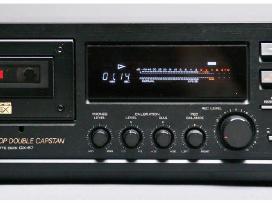 Kasetinė deka Akai GX-67