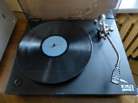 Patefonas Rega planar 3 Mc Ortofon 200 galvute