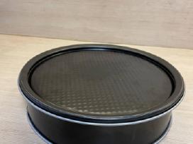 Parduodama kepimo forma (24 cm) su spyruokliniu
