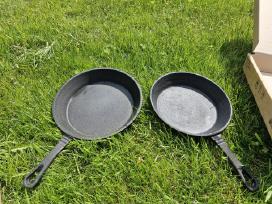 Ketaus keptuvė su lieta rankena 20, 22 cm