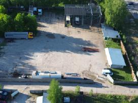 Nuomojama Aikštelė – Tinka Stovėjimui Ar Komercine
