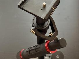 Gimbalas kameros stabilizatorius