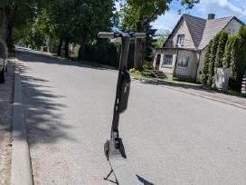 Ninebot paspirtukas su papildoma