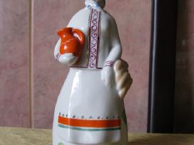 Porceliano Statulele - Sovietmecio Palikimas. Gero