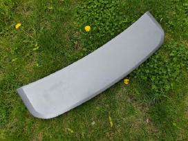 Land Rover kapoto oro pagalvė (Pedestrian Airbag)