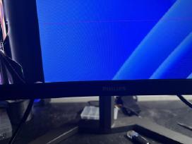 Philips monitorius su sulaužyta matrica