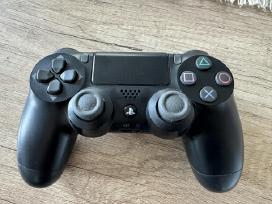 Playstation 4 pultelis