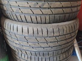 Naudotos Hankook vasarinės padangos 225/50 R17 94w